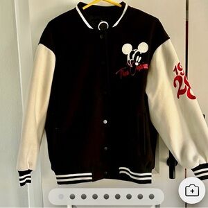 Disney embroidered Mickey Mouse Varsity Jacket size XS UNISEX